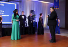 FOR DI KEY CLUB COLEGIO ARUBANO PA PRESIDENT DI KIWANIS CLUB OF ARUBA