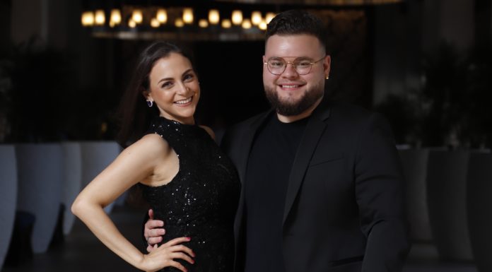 HILYANN & RANDALL DEN FOCUS