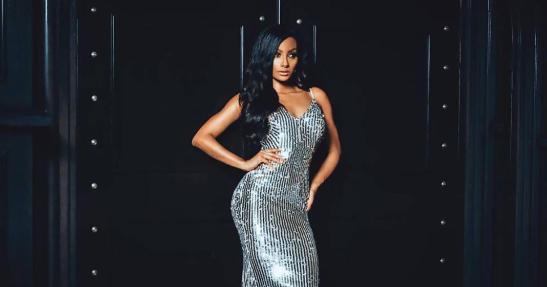 Akisha Alberto title