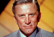 KIRK DOUGLAS A FAYECE
