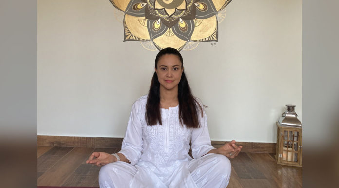 YOHANA ROOS