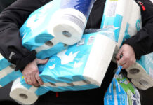 4 RASON DICON TA CUMPRA DEN PANICO… ABO TAMBE?