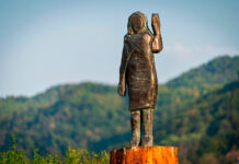 AWOR MELANIA TRUMP TIN UN ESTATUA DI BRONS