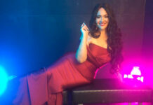 KARENA MADURO CANTANDO ‘E MIHO VERSION DI MI MES’