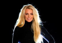 BRITNEY SPEARS TA DISCULPA CU SU FANS