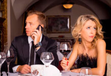 E REGLANAN DI ‘ETIQUETTE’ SOCIAL PA SIGUI