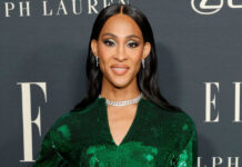 MICHAELA JAÉ RODRIGUEZ A HACI HISTORIA CU SU GOLDEN GLOBE AWARD