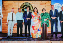 A CELEBRA 100 AÑA DI AVIACION NA ARUBA