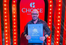 RADISSON BLU ARUBA TA GANA E PRESTIGIOSO “2025 RING OF HONOR AWARD” DI CHOICE HOTELS
