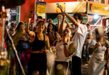 AUTENTICO ARUBA CULINARY FESTIVAL TA LANSA BENTA DI ENTRADA PA E PAVILION NA WILHELMINASTRAAT