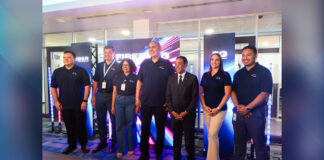 SETAR CELEBRANDO 40 AÑA CONECTANDO ARUBA Y CU MIRA PA UN FUTURO SMART Y DIGITAL