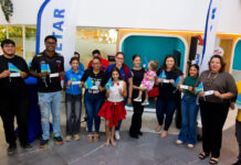 SETAR TA APORTA NA E FESTIVAL UN CANTO PA ARUBA SU HIMNO Y BANDERA