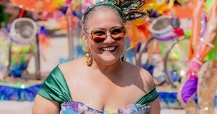 RUSETTE CROES TIN PASION, CURASON Y AMOR PA CARNAVAL